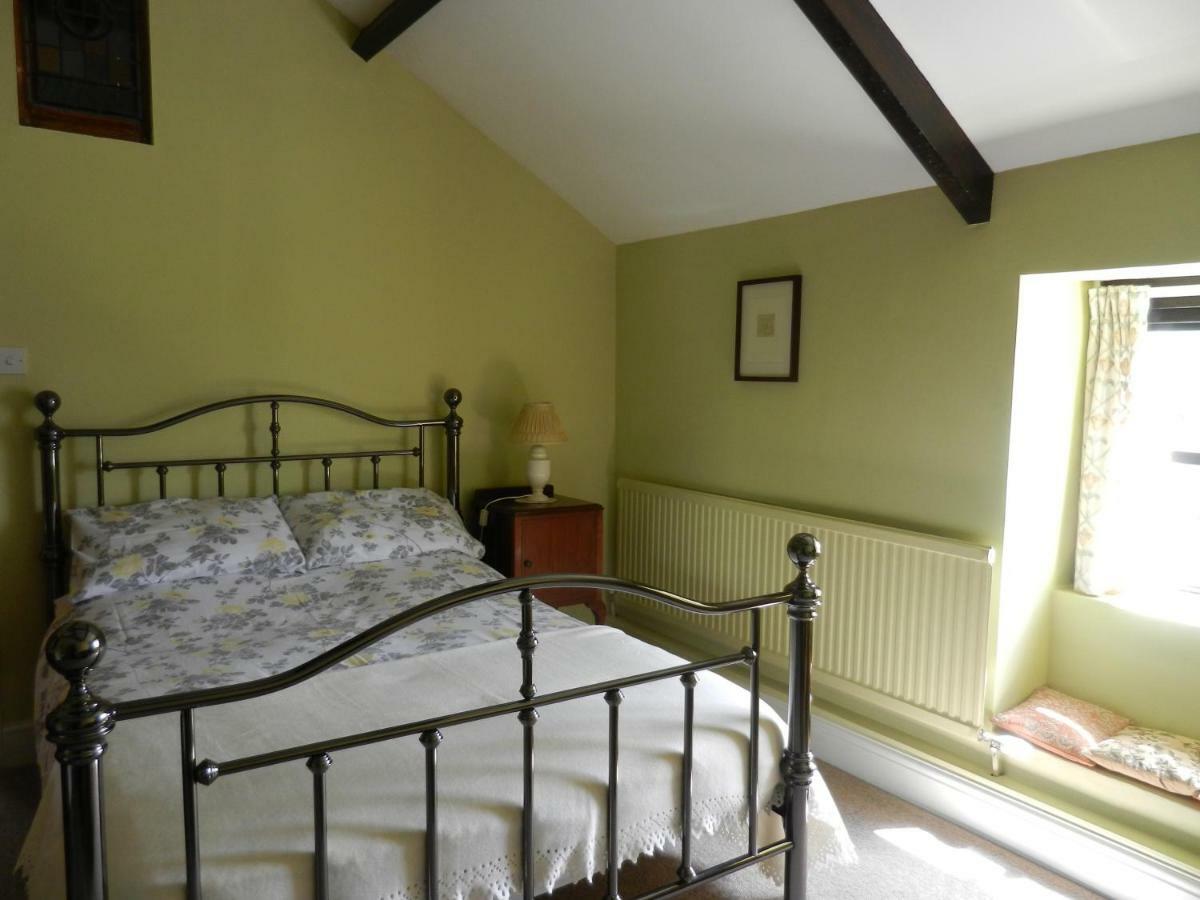 Cilwen Country House Bed And Breakfast Abernant Zewnętrze zdjęcie