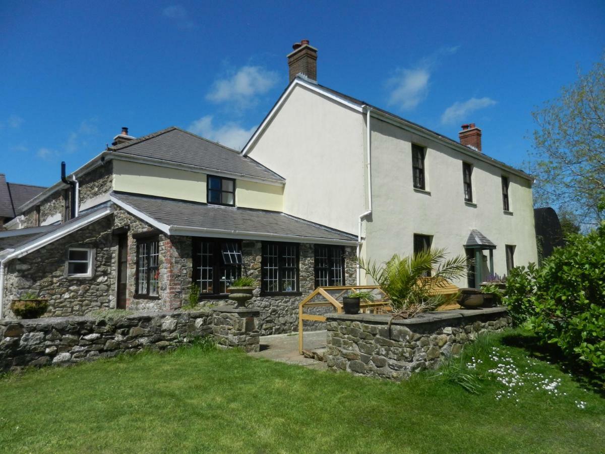 Cilwen Country House Bed And Breakfast Abernant Zewnętrze zdjęcie